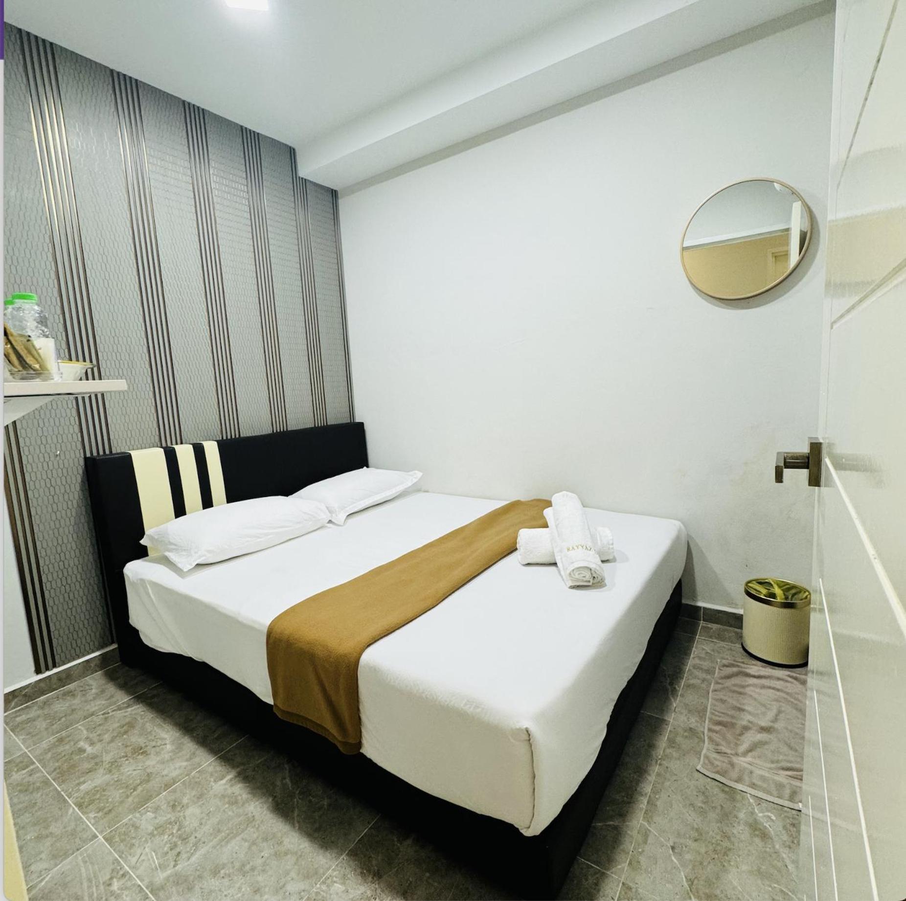 Rayyaz Inn Kuala Terengganu Exterior photo