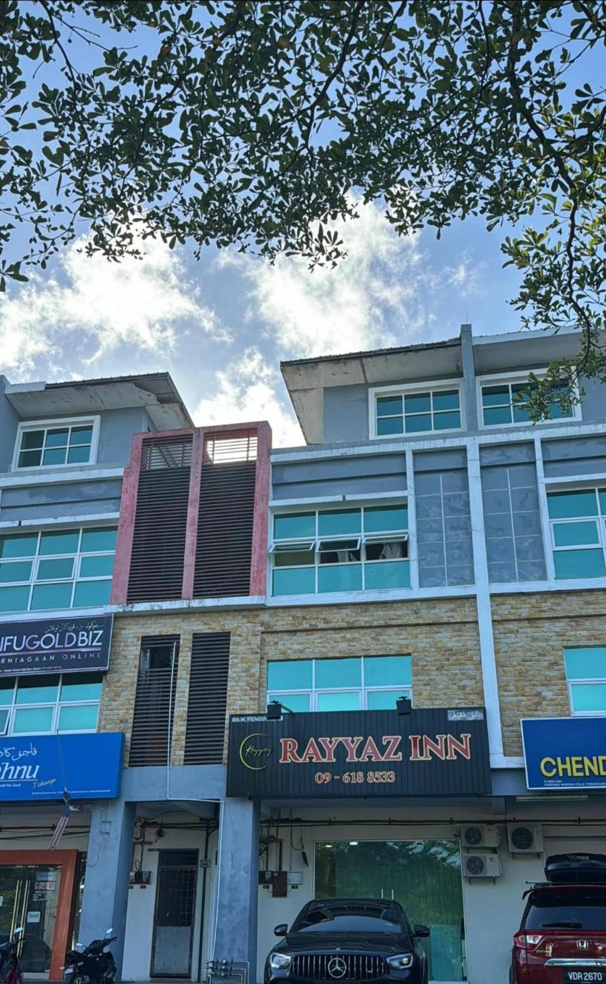 Rayyaz Inn Kuala Terengganu Exterior photo